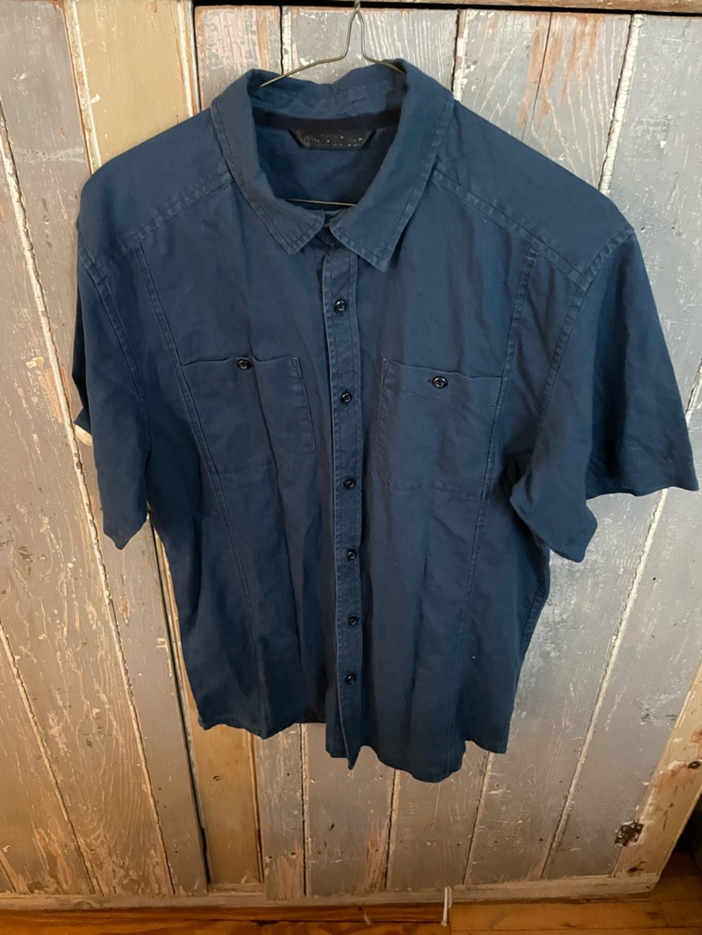 Men's Navy Short-Sleeve Button-Down Shirt